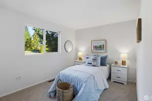 12227 NE 137th Pl, Kirkland, WA 98034 - Photo 15