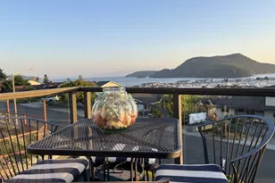 1807 Bradley Dr, Anacortes, WA 98221 - Photo 3