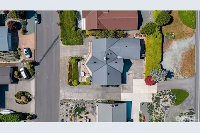 1807 Bradley Drive, Anacortes, WA 98221 - Photo 37