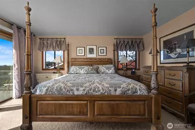 1807 Bradley Drive, Anacortes, WA 98221 - Photo 19