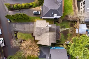 833 Blueberry Ln, Bellingham, WA 98229 - Photo 37