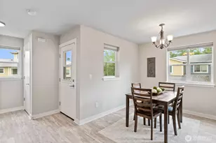 1017 W Main St, Monroe, WA 98272 - Photo 11