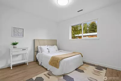 20511 Greening Road, Bothell, WA 98012 - Photo 17