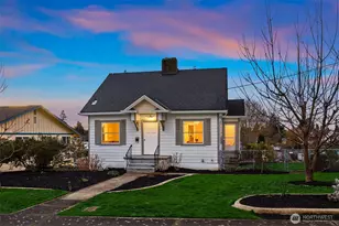 2002 State St, Everett, WA 98201 - Photo 1