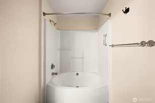 4020 S 222nd Pl, Kent, WA 98032 - Photo 21