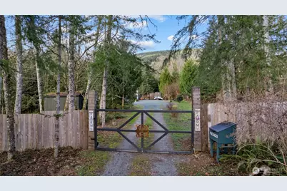 26497 Helmick Road, Sedro Woolley, WA 98284 - Photo 21