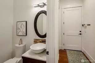 14424 SE 17th St, Bellevue, WA 98007 - Photo 15