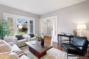 827 NW 61st St, Seattle, WA 98107 - Photo 5