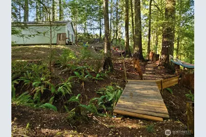 101 E Errigal Place, Shelton, WA 98584 - Photo 11