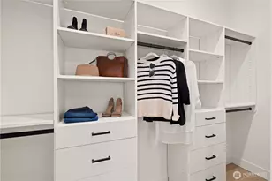 16656 NE 12th St, Bellevue, WA 98008 - Photo 23