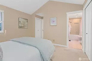 975 NW Inneswood Pl, Issaquah, WA 98027 - Photo 11