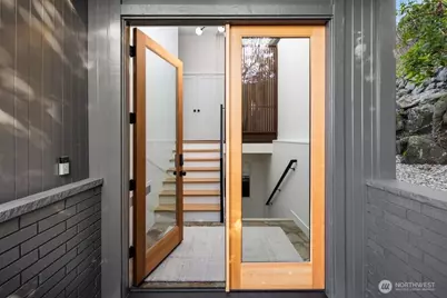 12639 Shorewood Drive SW, Burien, WA 98146 - Photo 3