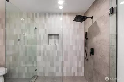 12639 Shorewood Drive SW, Burien, WA 98146 - Photo 17