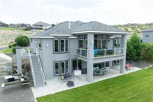 5880 W 58th Ave, West Richland, WA 99353 - Photo 1