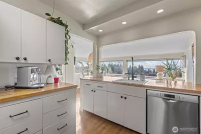 4411 SW Othello Street, Seattle, WA 98136 - Photo 13