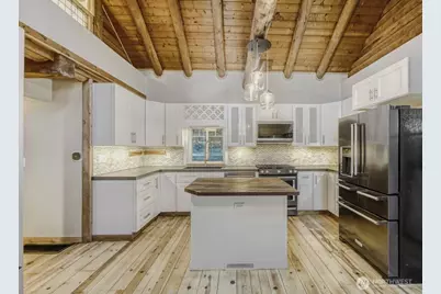 58 211th Place SE, Sammamish, WA 98074 - Photo 7