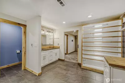 58 211th Place SE, Sammamish, WA 98074 - Photo 19