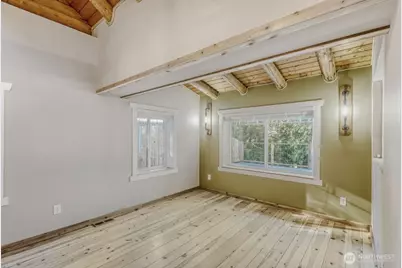 58 211th Place SE, Sammamish, WA 98074 - Photo 5