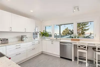 322 S Forest Street, Bellingham, WA 98225 - Photo 13