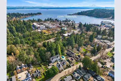 328 Ericksen Avenue NE #R2, Bainbridge Island, WA 98110 - Photo 33