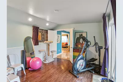 9240 Sand Point Way NE, Seattle, WA 98115 - Photo 27