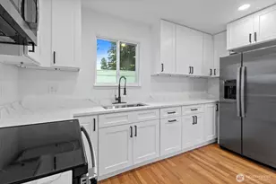 4707 Black Lake Belmore Road SW, Olympia, WA 98512 - Photo 5