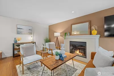 22910 90th Avenue W #E205, Edmonds, WA 98026 - Photo 7