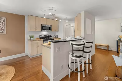 22910 90th Avenue W #E205, Edmonds, WA 98026 - Photo 9