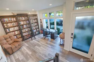 5750 230th St SW, Mountlake Terrace, WA 98043 - Photo 5