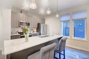 5750 230th St SW, Mountlake Terrace, WA 98043 - Photo 11