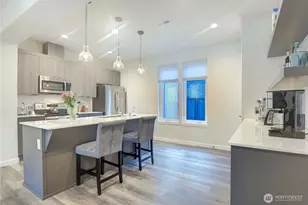 5750 230th St SW, Mountlake Terrace, WA 98043 - Photo 9