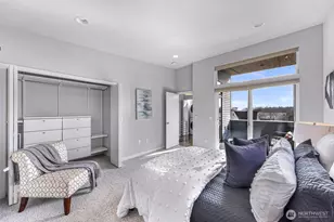 2661 NW 64th St, Seattle, WA 98107 - Photo 9