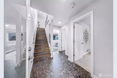 2661 NW 64th Street, Seattle, WA 98107 - Photo 15