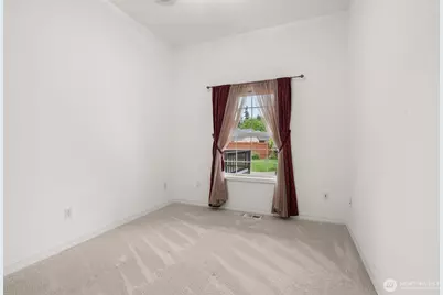 9609 346th Street S, Roy, WA 98580 - Photo 21