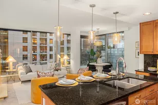 10610 NE 9th Pl, Bellevue, WA 98004 - Photo 19