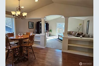 7218 39th Place NE, Marysville, WA 98270 - Photo 9