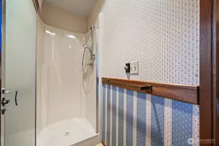 413 Viewcrest Rd, Bellingham, WA 98229 - Photo 17