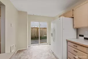 209 S Cedar St, Buckley, WA 98321 - Photo 11