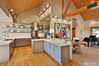 1975 Hillvista Place, Freeland, WA 98249 - Photo 11