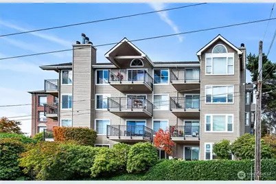 467 Newton Street #402, Seattle, WA 98109 - Photo 3