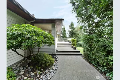 17020 16th Avenue SW, Normandy Park, WA 98166 - Photo 3