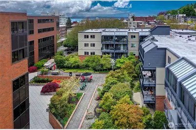 275 W Roy Street #109, Seattle, WA 98119 - Photo 17