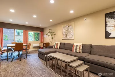 275 W Roy Street #109, Seattle, WA 98119 - Photo 29