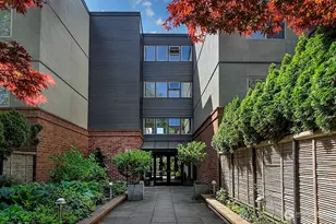 275 W Roy St, Seattle, WA 98119 - Photo 23