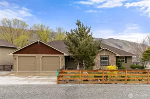 7491 Pot O Gold Ln, Wenatchee, WA 98801 - Photo 3