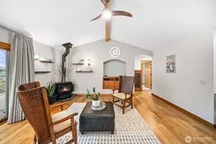 7491 Pot O Gold Ln, Wenatchee, WA 98801 - Photo 15