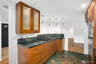 654 154th Ave NE, Bellevue, WA 98007 - Photo 13