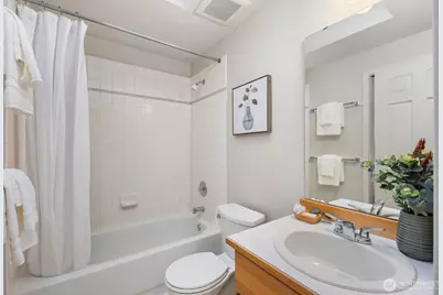 5121 27th Avenue NE, Seattle, WA 98105 - Photo 31