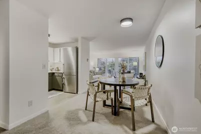 2501 Canterbury Lane E #215, Seattle, WA 98112 - Photo 13