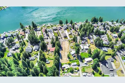 7013 Vandermark Road E, Bonney Lake, WA 98391 - Photo 1